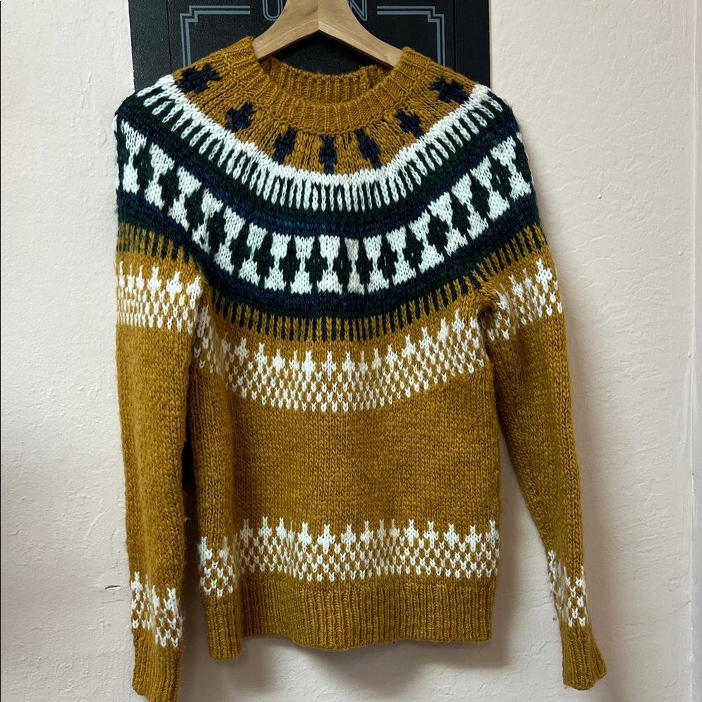 Lucky Brand Mustard and White Crewneck Sweater